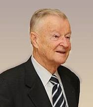 Zbigniew Brzezinski gru2010.jpg